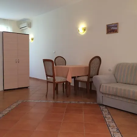 Romana 27 Studio Villa *